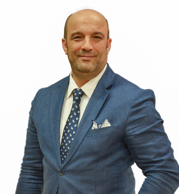 Cem Gezer